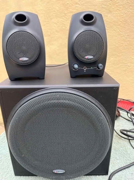 Photo of free Speakers with woofer (Kingsway) #1