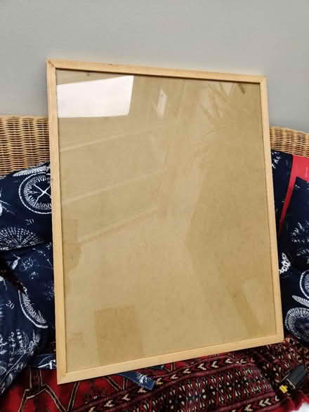 Photo of free 7 picture frames (Richmond TW9) #1