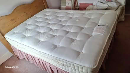 Photo of free john lewis 2250 spring pocket sprung double mattress (Lowdham NG14) #3