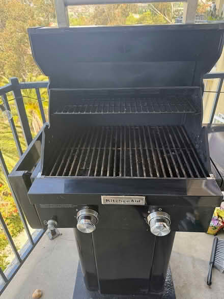 Photo of free Gas Grill with Propane Tank (Bankers Hill, downtown SD) #2