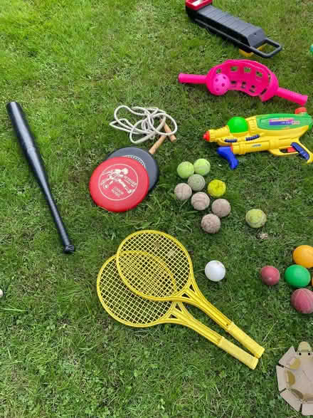 Photo of free Assorted garden and beach toys (Nast Hyde Farm AL10) #2