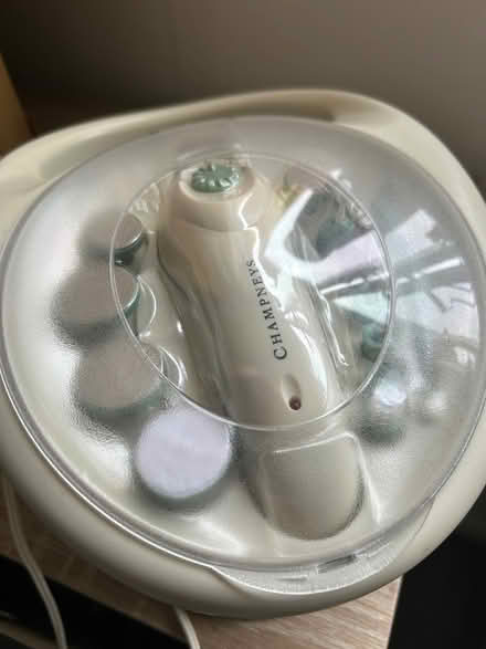 Photo of free Champneys luxury manicure spa (E17) #1