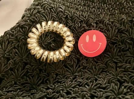 Photo of free Cute girl's basket+Very small flips (Chelsea) #4