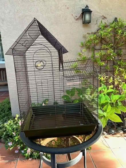 Photo of free Medium size bird cage (San Ramon, near Market Place) #1