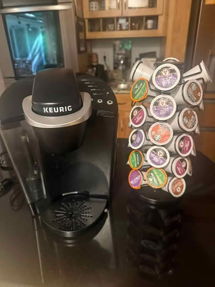 Photo of free Keurig, carousel & pods (Fairfax Station/Burke) #1