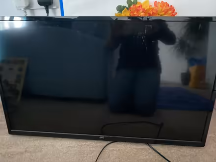 Photo of free JVC tv (Aldershot) #1