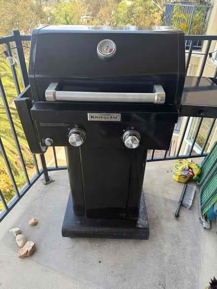 Photo of free Gas Grill with Propane Tank (Bankers Hill, downtown SD) #1