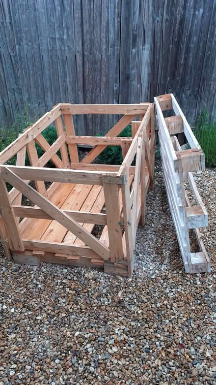 Photo of free Pallet and crate (Woolley) #1