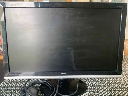 Photo of free Computer Monitor - 21" (Pinehurst SG13) #1