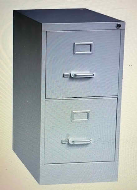 Photo of 2-drawer file cabinet (UES) #1