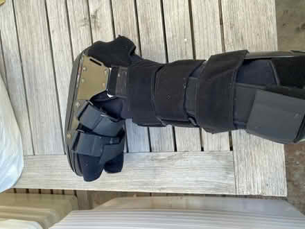 Photo of free Ankle brace moon boot (Melbourne North Brighton) #2