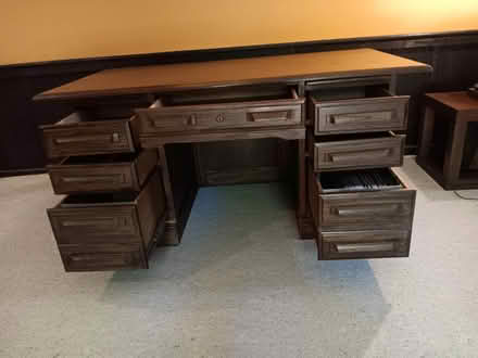 Photo of free Desk (Middleburg Heights) #2