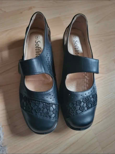Photo of free Size 5 (Bankfoot BD5) #2