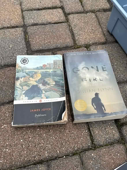 Photo of free Books (97 Van Buren Ave Teaneck NJ) #1