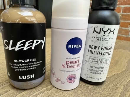 Photo of free hair & beauty (Bloor/Brunswick area) #3