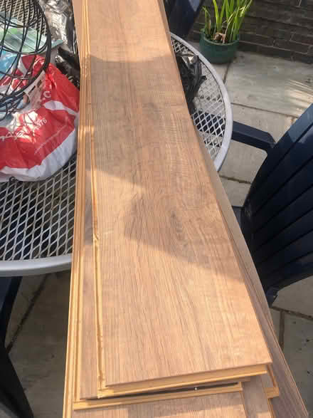 Photo of free Laminate flooring (Cavendish DE23) #3