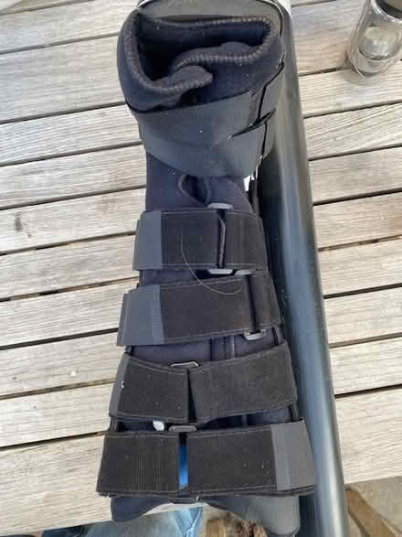 Photo of free Ankle brace moon boot (Melbourne North Brighton) #1