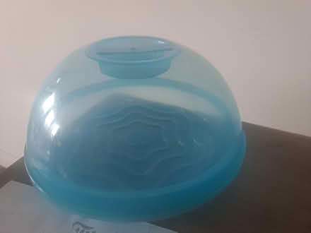Photo of free cake holder (dublin 5) #1