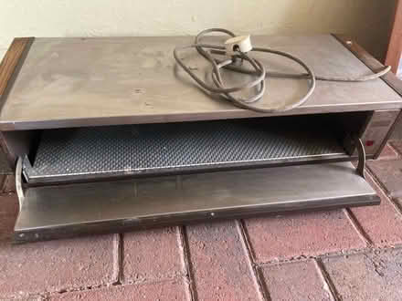 Photo of free Hot plate (Chineham RG24) #1