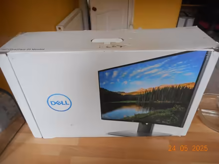 Photo of free Dell monitor box (Broomhill, G11) #1