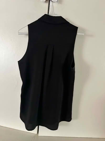 Photo of free Women’s tops (Mount Washington) #1