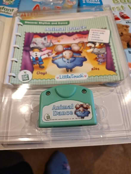 Photo of free Little touch Leappad bag, books and cartridges (Tilekiln TN38) #2