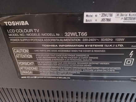 Photo of free Toshiba 32" LCD TV and glass TV stand ideally togethef (Canton CF11) #2