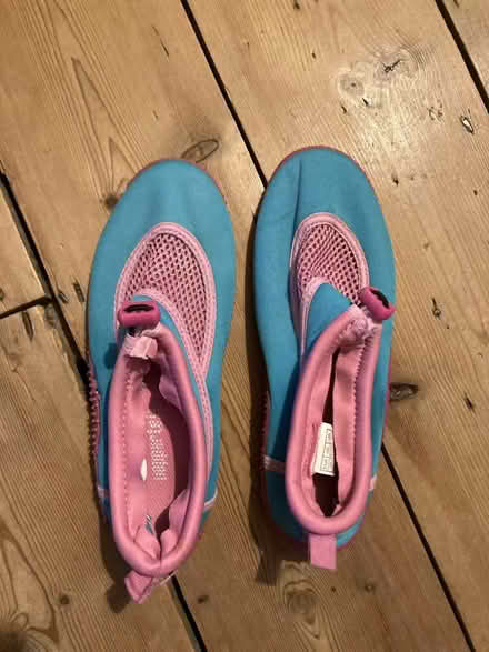 Photo of free girl water shoes (W6) #1