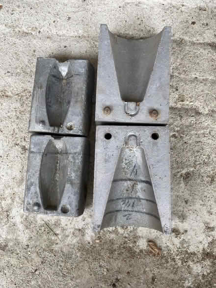 Photo of free Fishing weight moulds (The Hythe CM9) #1