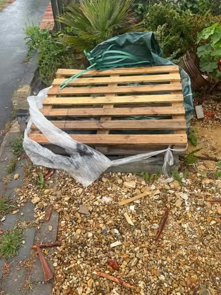 Photo of free Pallet (Potters bar) #1