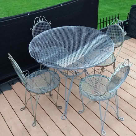 Photo of free Petite Wrought Iron Patio Set (Near Mooseheart 60510) #3