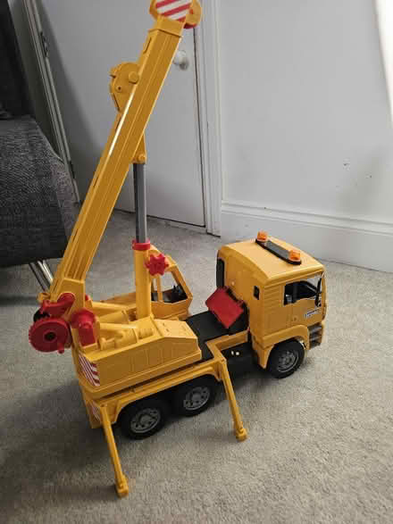 Photo of free Crane Toy (Kingston KT2) #3