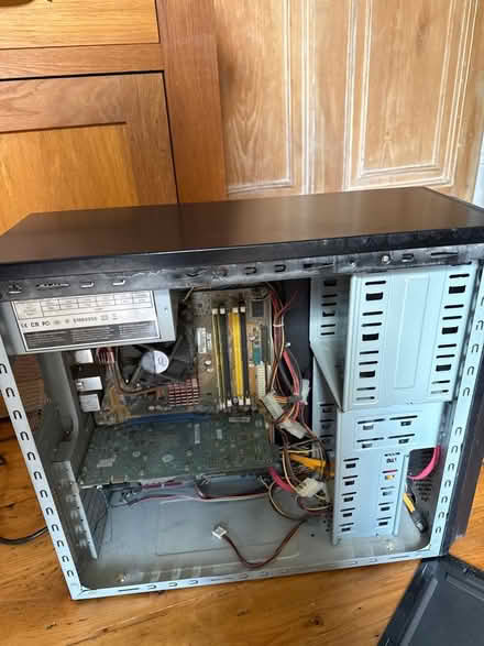 Photo of free PC Tower (St Mark's GL51) #2