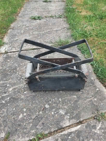 Photo of free Newspaper log maker (West Farleigh ME15) #1