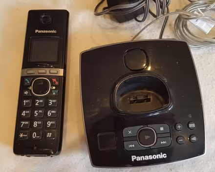 Photo of free Cordless phone with answer machine (Bowbridge GL5) #1