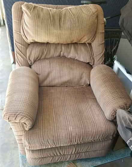 Photo of free Recliner (Lawrence & 101) #2