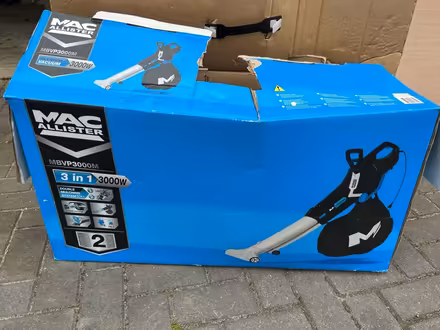 Photo of free Leaf blower (Wellingborough NN8) #1