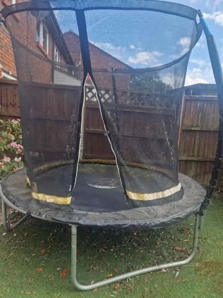 Photo of free 8ft Trampoline free to pick up (Chertsey KT16) #2