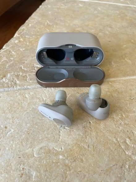 Photo of free Sony BT earbuds, Ruckus WiFi APs (West Menlo) #1