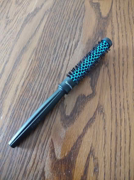 Photo of free Thermal styling brush (Odenton) #1