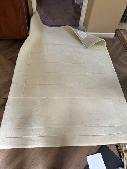 Photo of free Large off-white IKEA Hellum 140x200cm rug (Astley Village PR7) #1