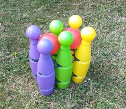 Photo of free Garden skittles set (Woodheys Parks M33) #1
