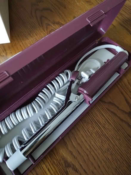Photo of free Half inch curling iron (Odenton) #1