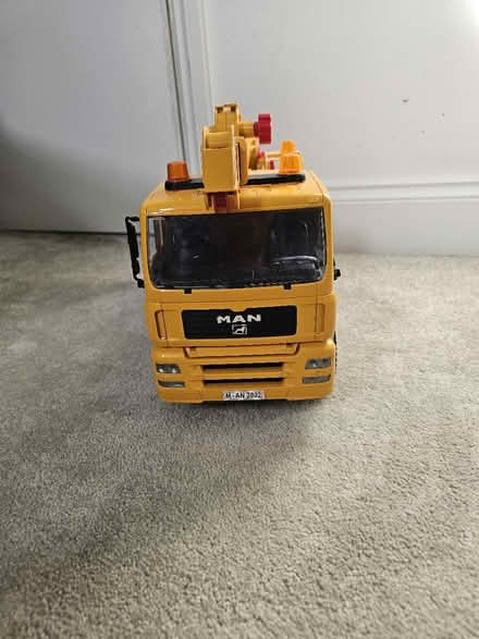 Photo of free Crane Toy (Kingston KT2) #1