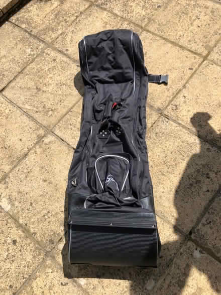 Photo of free Golf travel bag with wheels (Aldershot GU11) #1