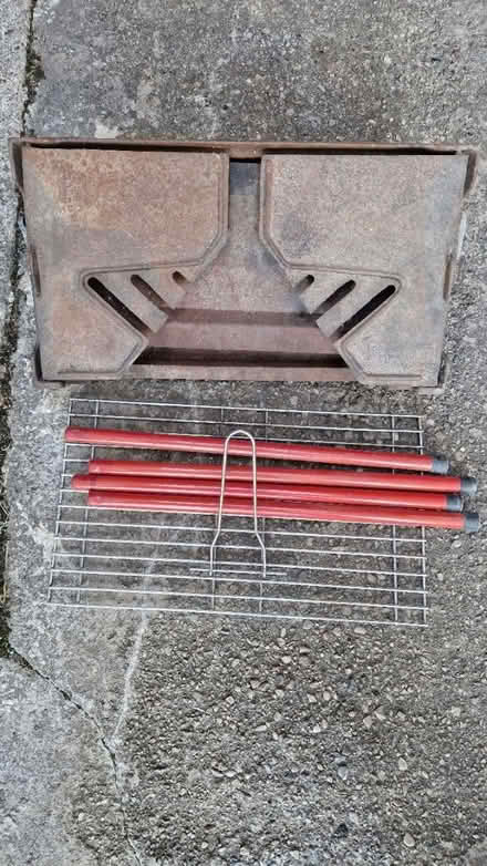 Photo of free Portable Small Charcoal BBQ (belper DE56) #2