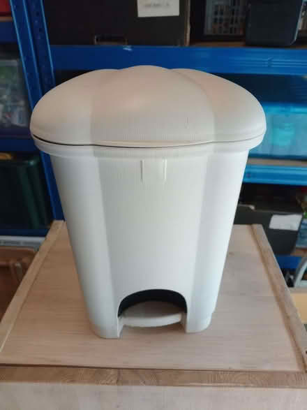 Photo of free Small Pedal bin (Northway GL20) #1