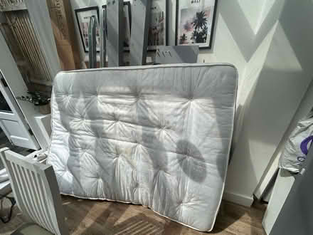 Photo of free Double mattress very good condit (Brixton) #1