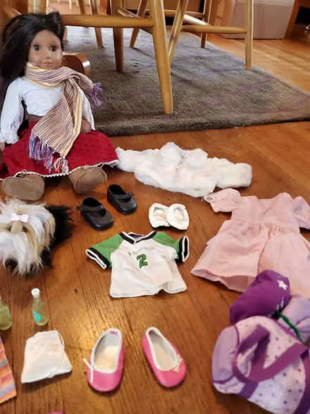 Photo of free American Girl dolls and accessories (Ravenna) #1