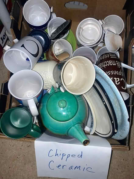 Photo of free Broken / chipped ceramic (Cambrian area, San Jose) #1
